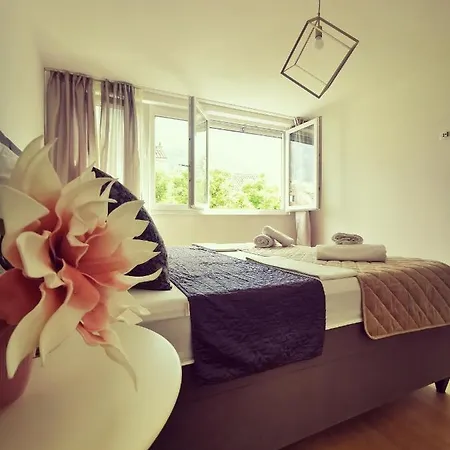 Apartman Center Bravos